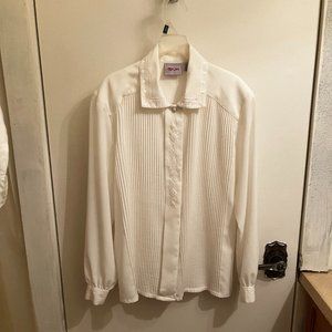 Tan Jay size 8 cream blouse